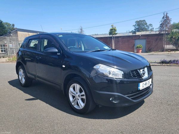 Nissan Qashqai Estate/Jeep, Diesel, 2012, Black