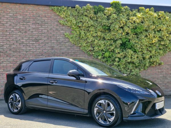 MG MG4 Hatchback, Electric, 2023, Black