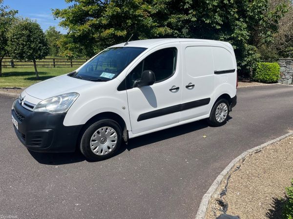 Citroen Berlingo MPV, Diesel, 2015, White