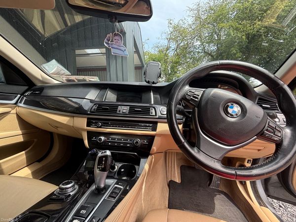 BMW 5-Series Saloon, Diesel, 2014, Grey