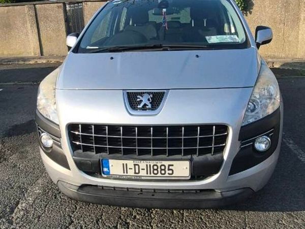 Peugeot 3008 MPV, Diesel, 2011, Grey