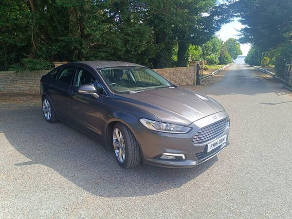 Ford Mondeo Hatchback, Diesel, 2016, Grey