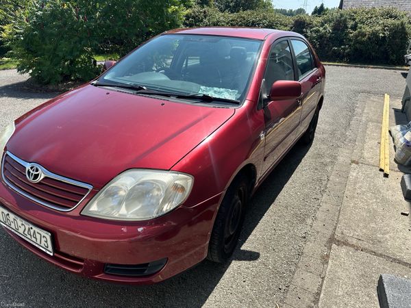 Toyota Corolla Saloon, Petrol, 2006, Red