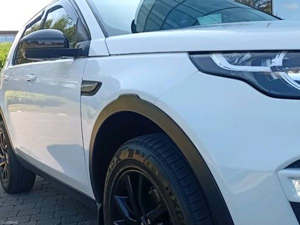 Land Rover Discovery SUV, Diesel, 2019, White