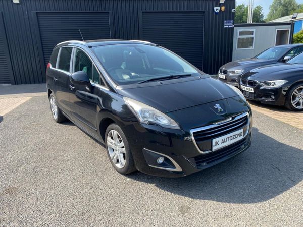 Peugeot 5008 MPV, Diesel, 2016, Black