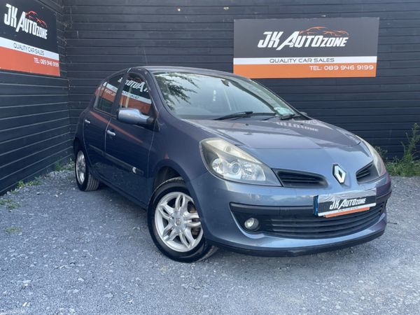 Renault Clio Hatchback, Petrol, 2006, Blue