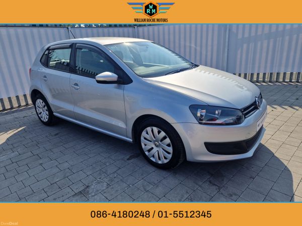 Volkswagen Polo Hatchback, Petrol, 2013, Silver