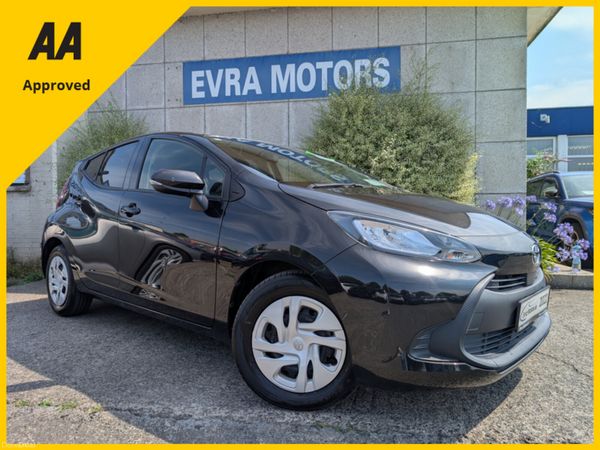 Toyota Aqua Hatchback, Petrol Hybrid, 2022, Black