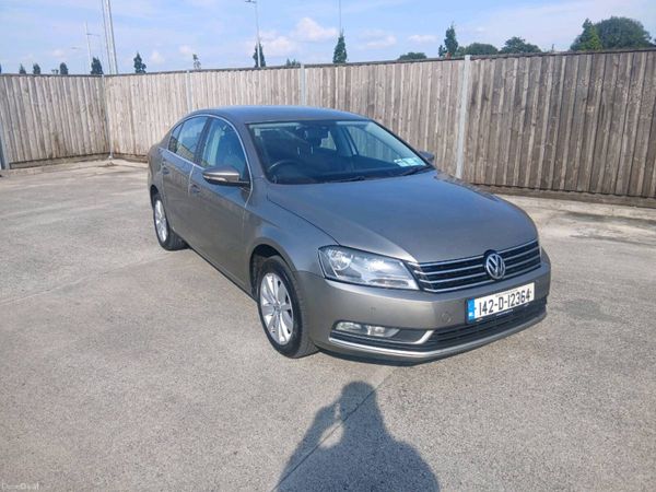 Volkswagen Passat Saloon, Diesel, 2014, Brown