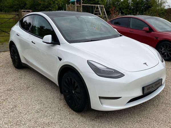 Tesla Model Y Hatchback, Electric, 2022, White