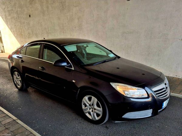 Opel Insignia Hatchback, Diesel, 2011, Black
