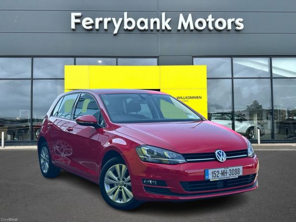 Volkswagen Golf Hatchback, Petrol, 2015, Red