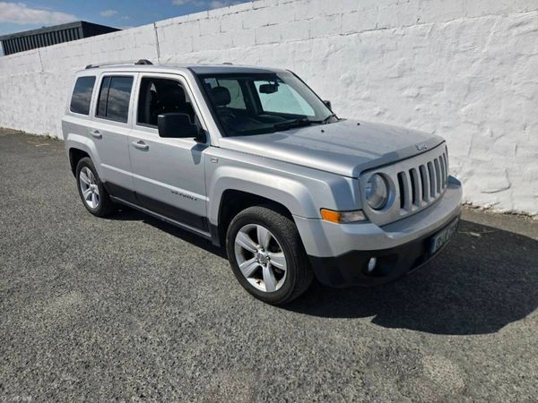 Jeep Patriot SUV, Petrol, 2013, Silver