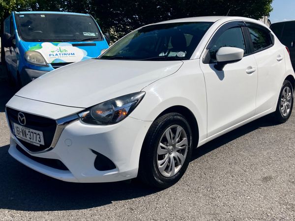 Mazda Mazda2 MPV, Petrol, 2016, White