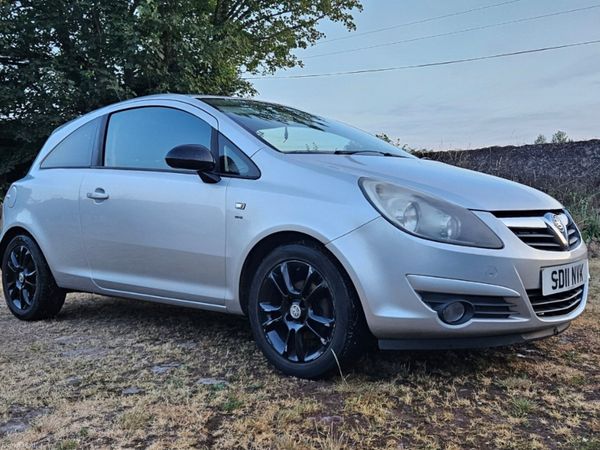 Vauxhall Corsa Hatchback, Petrol, 2011, Silver
