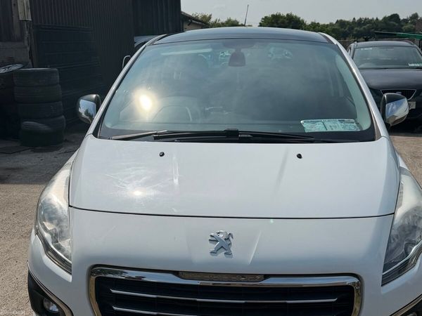 Peugeot 3008 SUV, Diesel, 2016, White