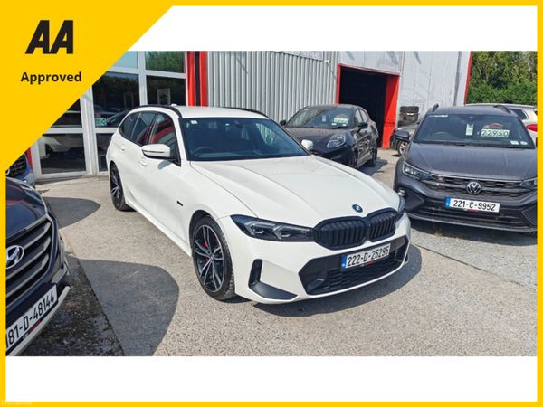 BMW 3-Series Estate, Petrol Plug-in Hybrid, 2022, White