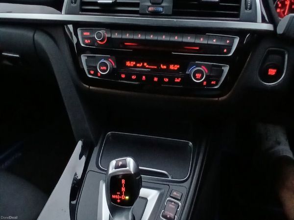 BMW 3-Series Saloon, Petrol Plug-in Hybrid, 2018, Blue