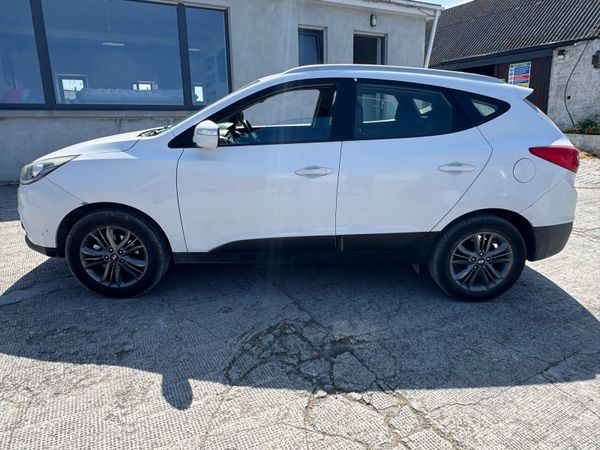 Hyundai ix35 SUV, Diesel, 2014, White