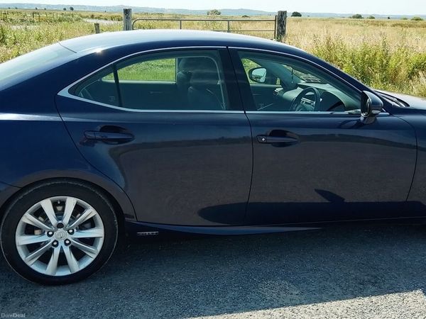 Lexus IS Saloon, Petrol Hybrid, 2013, Blue