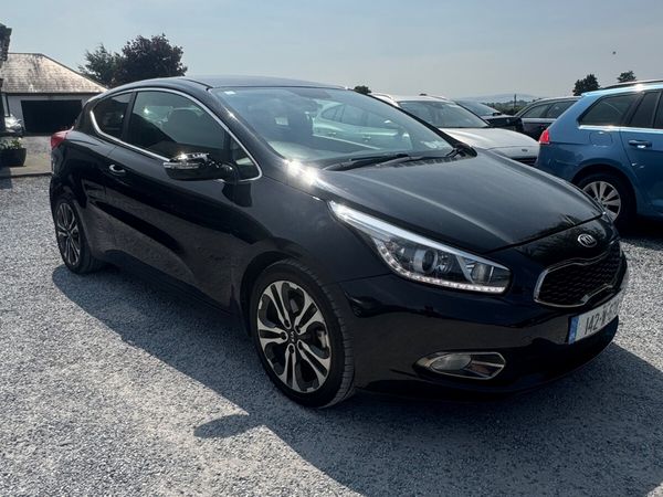 Kia Ceed Hatchback, Diesel, 2014, Black