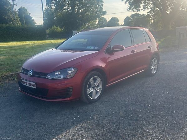 Volkswagen Golf Hatchback, Diesel, 2015, Red