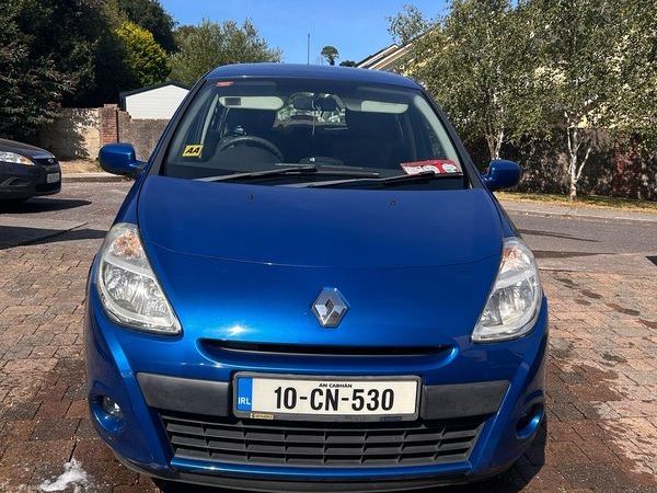 Renault Clio Hatchback, Diesel, 2010, Blue
