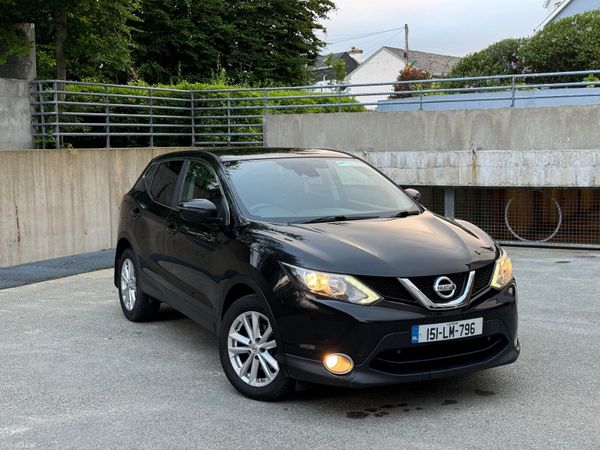 Nissan Qashqai Hatchback, Diesel, 2015, Black