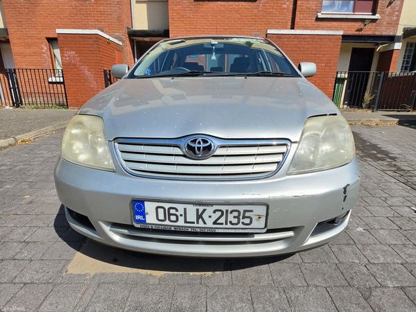 Toyota Corolla Saloon, Diesel, 2006, Silver