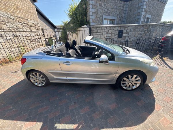Peugeot 207 Convertible, Diesel, 2009, Silver
