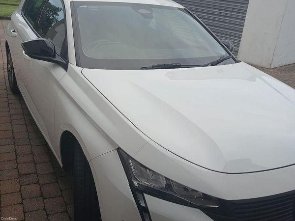 Peugeot 308 Hatchback, Diesel, 2022, White