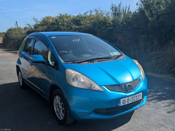 Honda Fit Hatchback, Petrol, 2010, Blue
