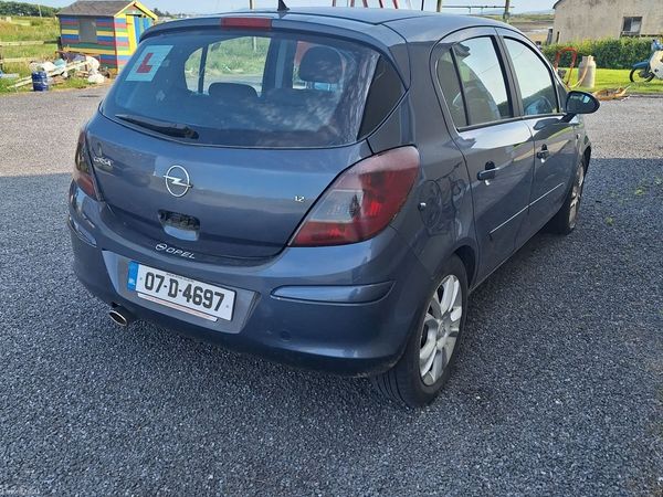 Opel Corsa Hatchback, Petrol, 2007, Blue