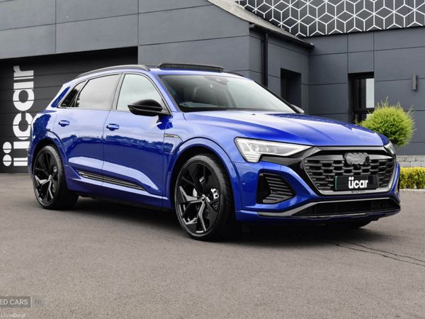 Audi Q8 SUV, Electric, 2023, Blue