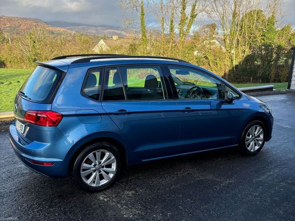 Volkswagen Golf MPV, Diesel, 2016, Blue