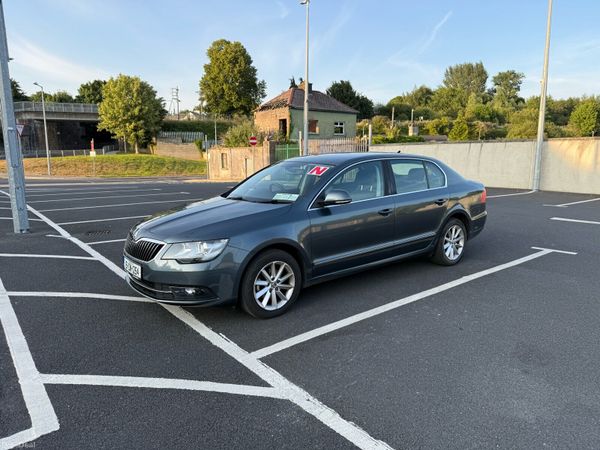 Skoda Superb Saloon, Diesel, 2015, Grey