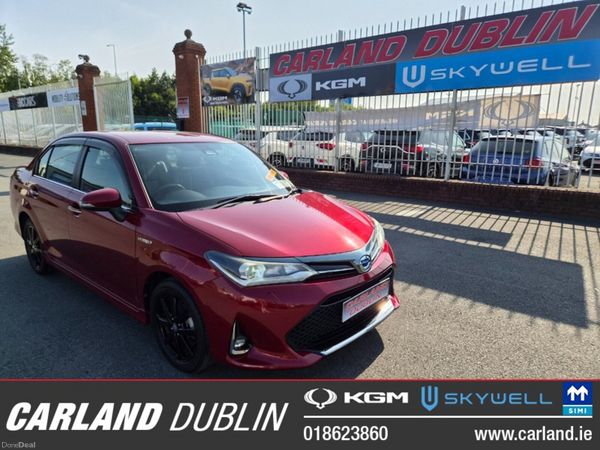Toyota Corolla Saloon, Petrol Hybrid, 2018, Red