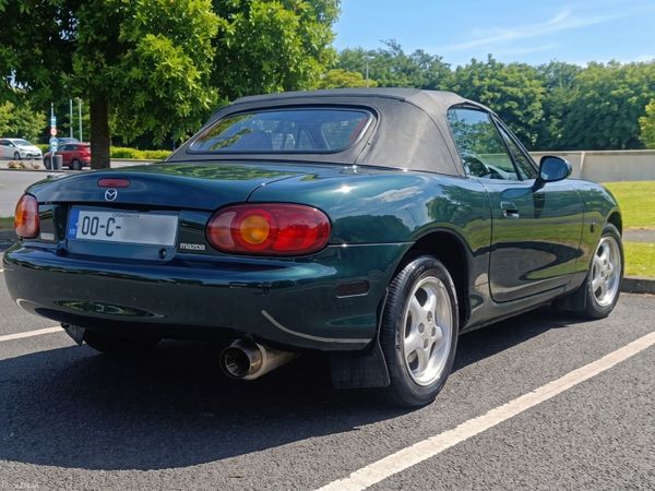 Mazda MX-5 Convertible, Petrol, 2000, Green