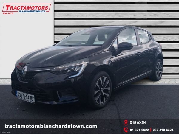 Renault Clio Hatchback, Petrol, 2023, Black