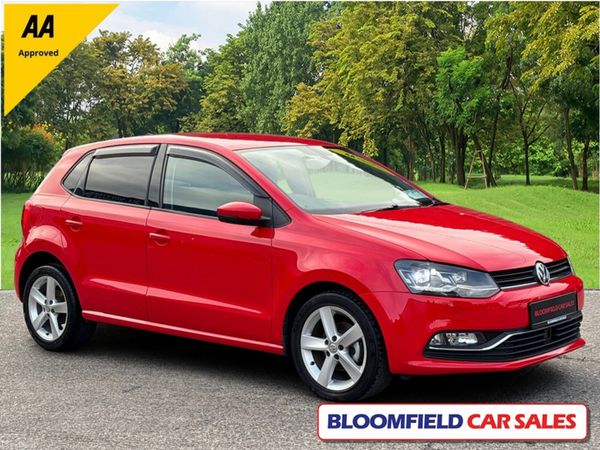 Volkswagen Polo Hatchback, Petrol, 2017, Red