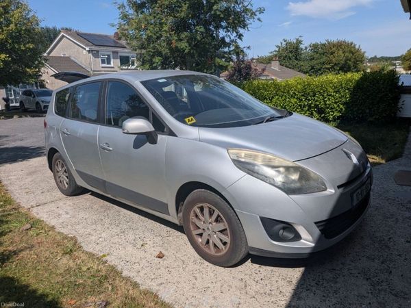 Renault Grand Scenic MPV, Diesel, 2010, Silver
