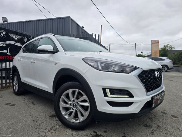 Hyundai Tucson SUV, Petrol, 2018, White