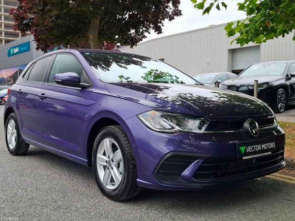 Volkswagen Polo Hatchback, Petrol, 2023, Blue