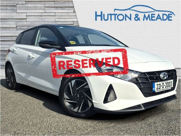 Hyundai i20 Hatchback, Petrol, 2022, White