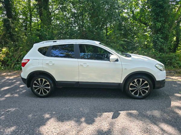 Nissan Qashqai MPV, Diesel, 2013, White
