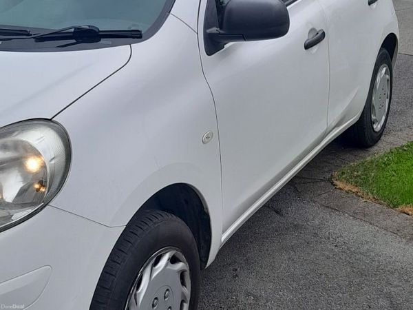 Nissan Micra Hatchback, Petrol, 2013, White
