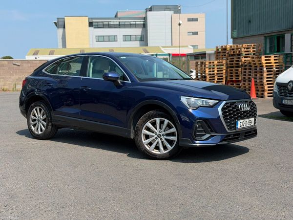 Audi Q3 SUV, Diesel, 2023, Blue