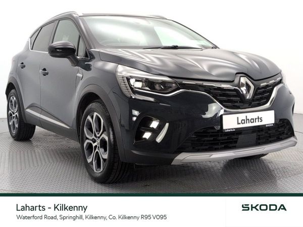 Renault Captur Hatchback, Petrol, 2023, Blue