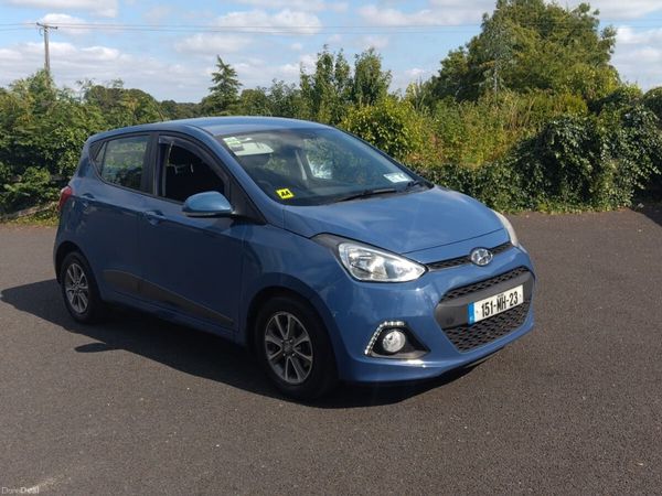 Hyundai i10 Hatchback, Petrol, 2015, Blue