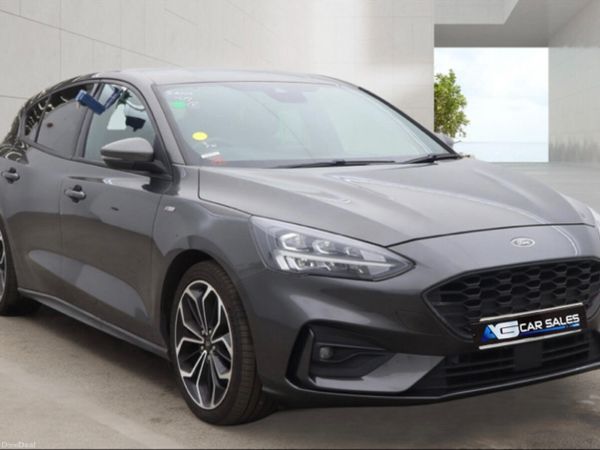 Ford Focus Hatchback, Diesel, 2020, Grey